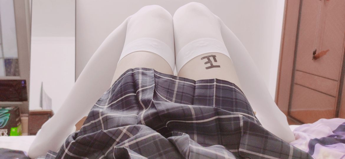 /ProjectHentai/Dress/raw/commit/df8aaa8153684b12e1e835e35dd8dc3554df3dfb/Achao/%E7%99%BD%E4%B8%9D2.jpg