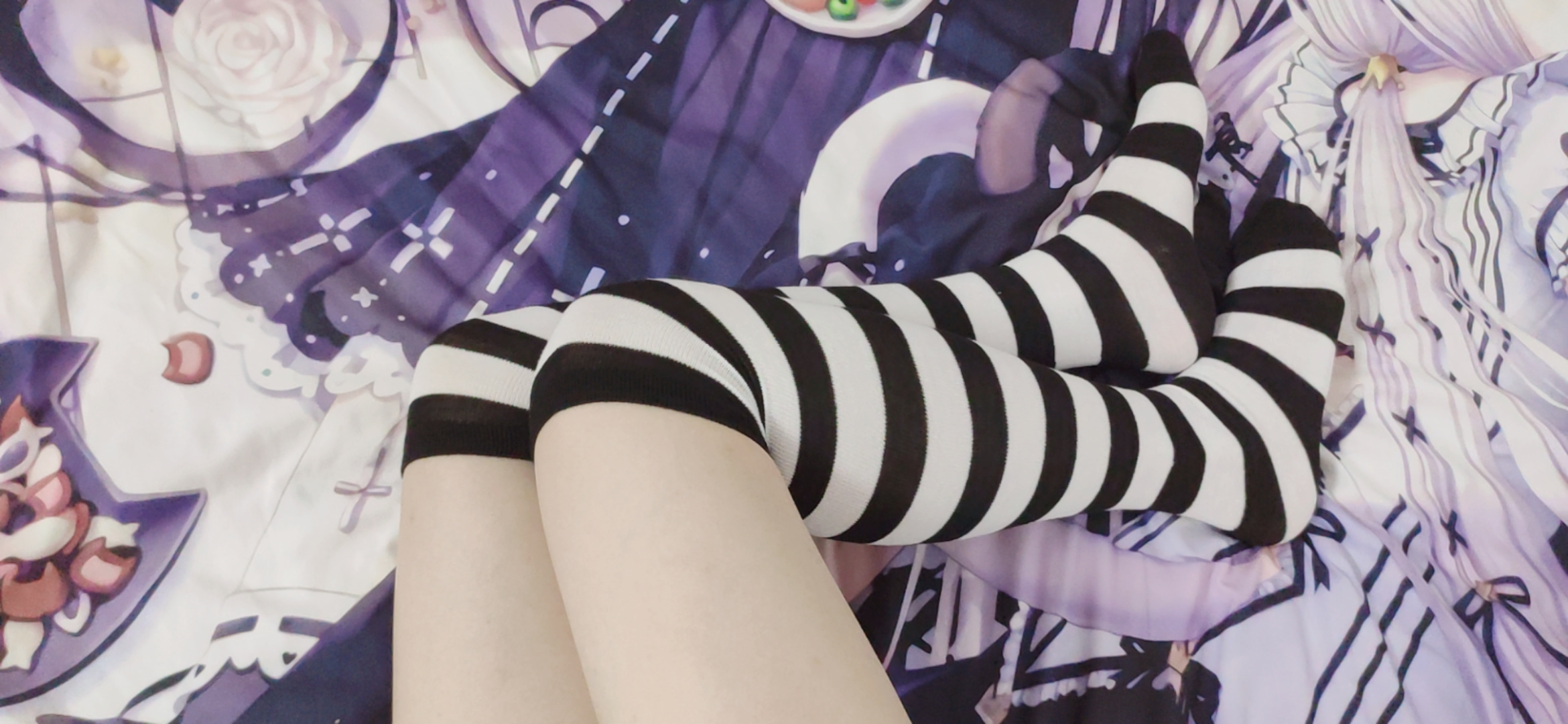 /ProjectHentai/Dress/raw/commit/df8aaa8153684b12e1e835e35dd8dc3554df3dfb/Achao/%E9%BB%91%E7%99%BD%E6%9D%A1%E7%BA%B9.jpg