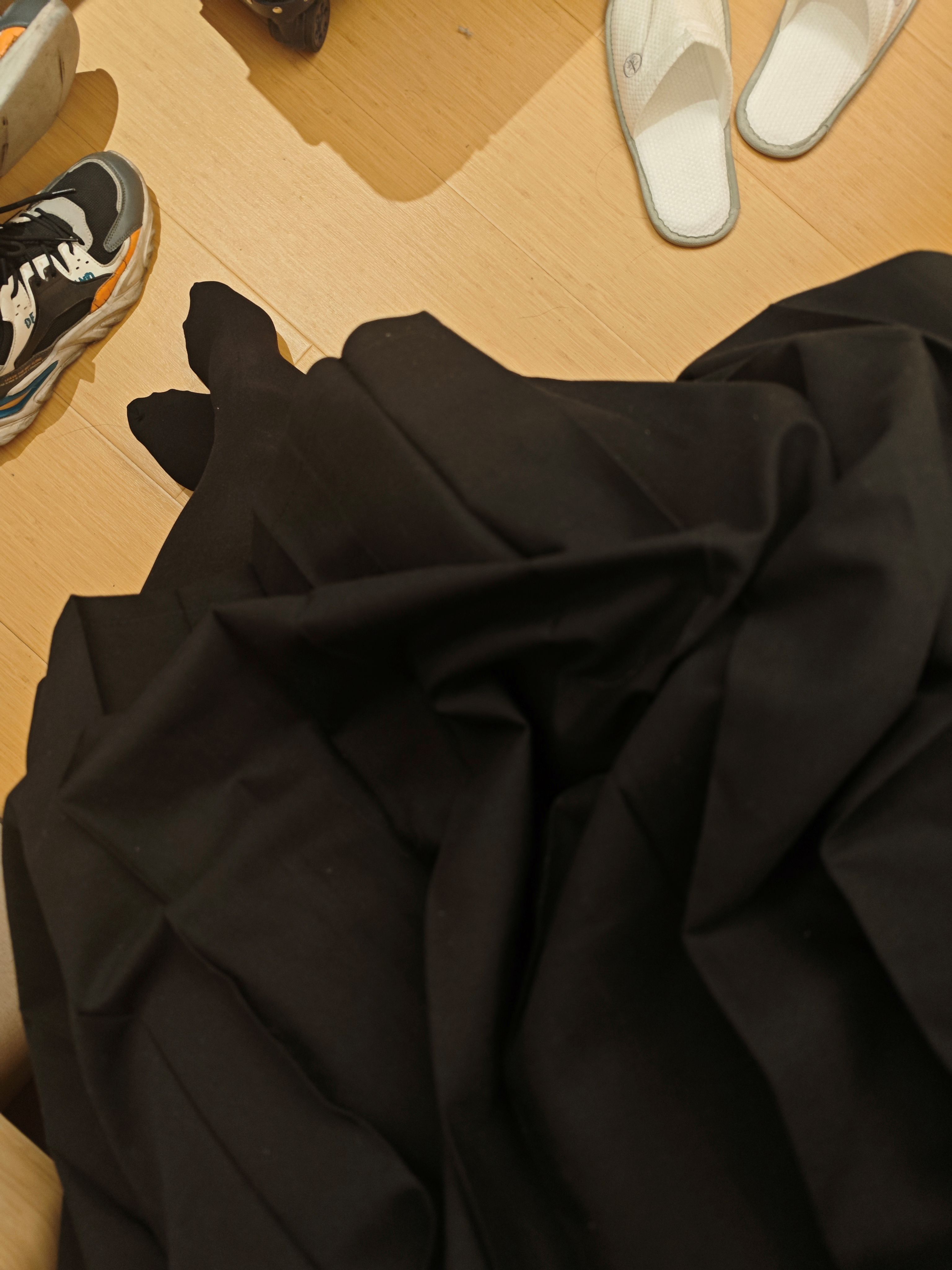 /ProjectHentai/Dress/raw/commit/f62dbfdca1e3333472ce5e2ba38215e4ecc1cd5b/A/Asankilp/2025-07-08-uniform-2.jpg